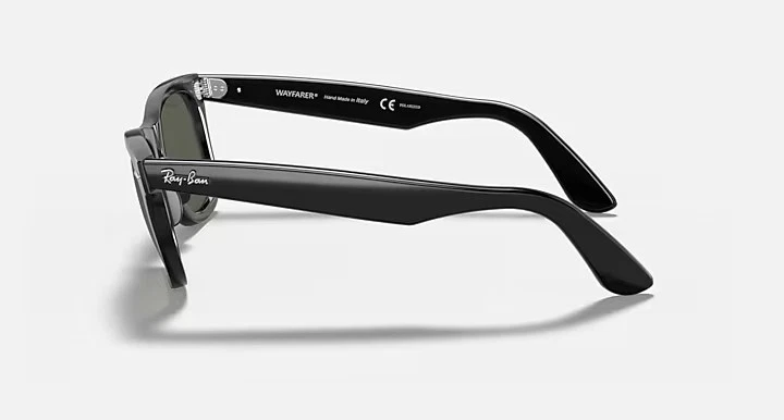 Ray-Ban Wayfarer
